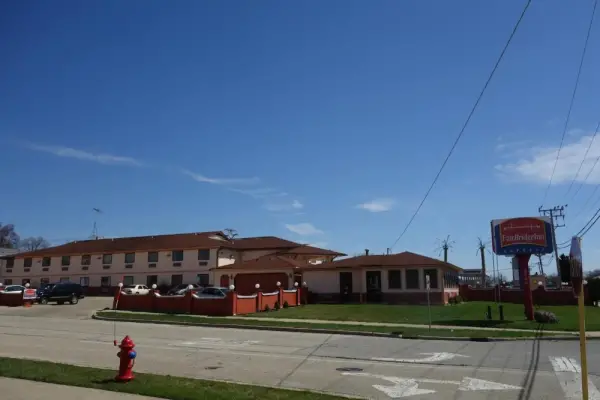 Gurnee Motel 4